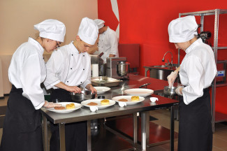 Поварское и кондитерское дело.